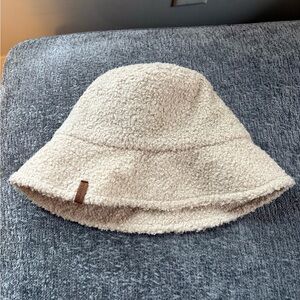 Cozy Cream Bucket Hat